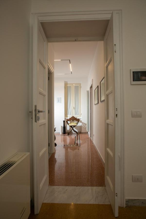 Appartamento Abate Luxury Interno 3 Bari Esterno foto